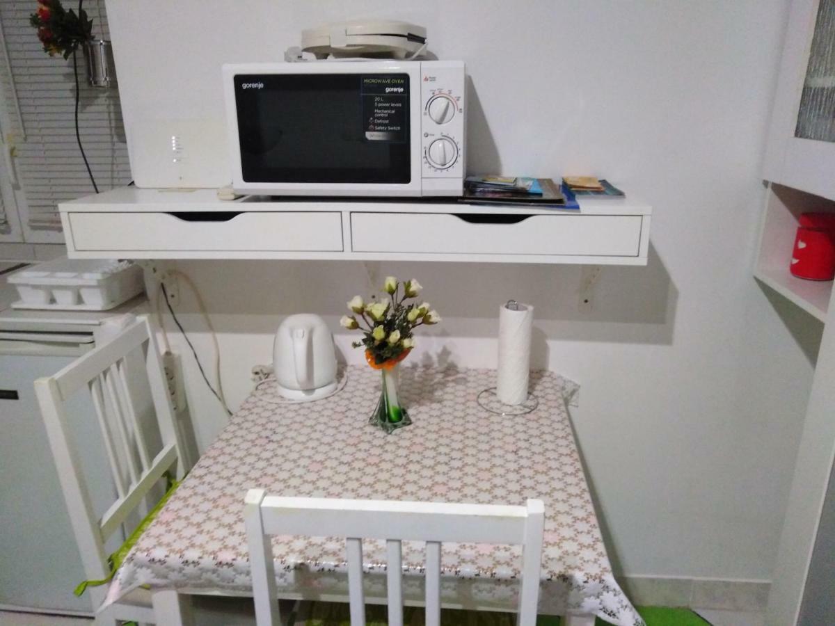 Split Studio Irisha Bagian luar foto